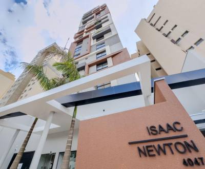 ISAAC NEWTON